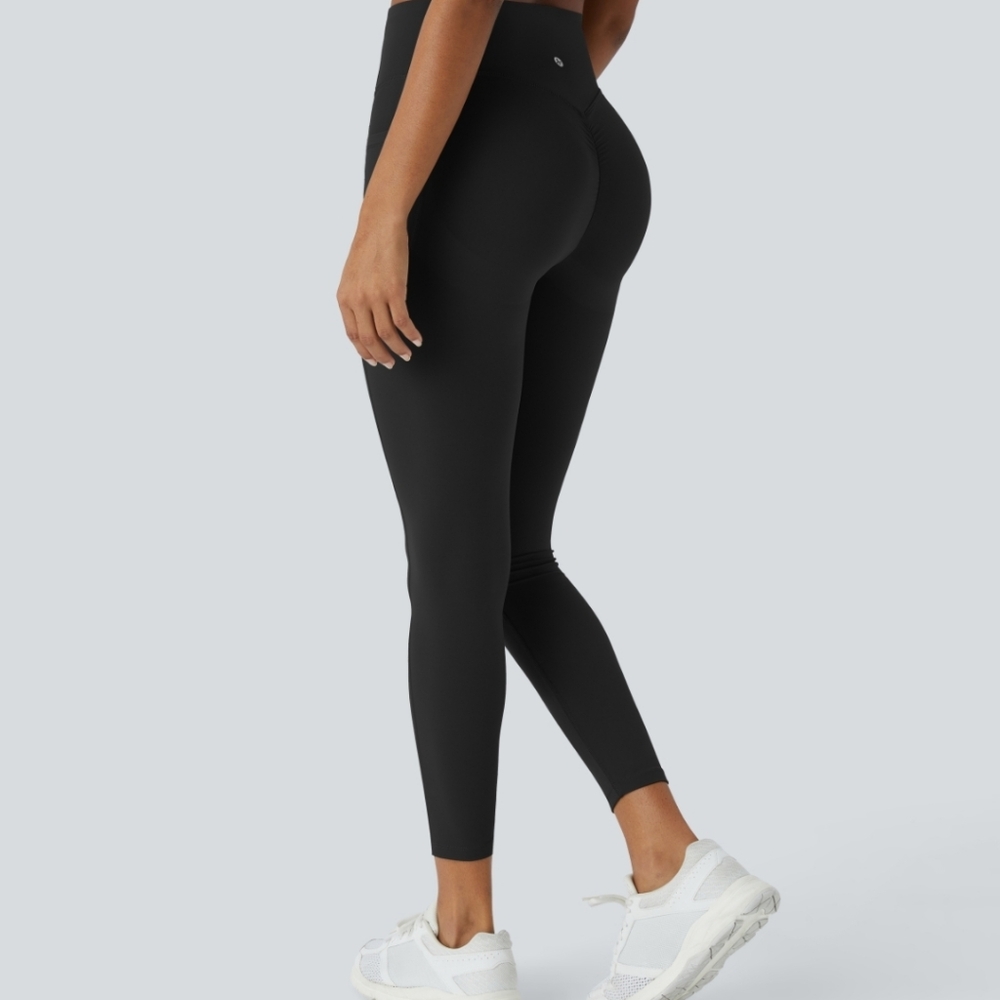 Halara NWOT UltraSculpt High Waisted Scrunch Butt Lifting Tummy Control Legging